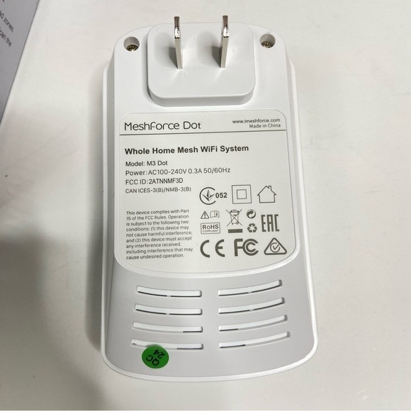 NWT MESHFORCE - M3 Dot Wall Plug WiFi Extender - Picture 5 of 13